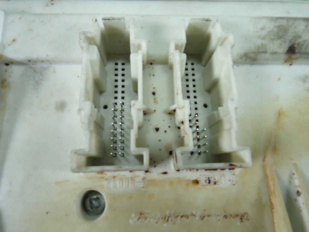 фото №6, Ford focus mk2 lift 1.6 tdci коробка модуль предохранителей bsi 7m5t14a073de