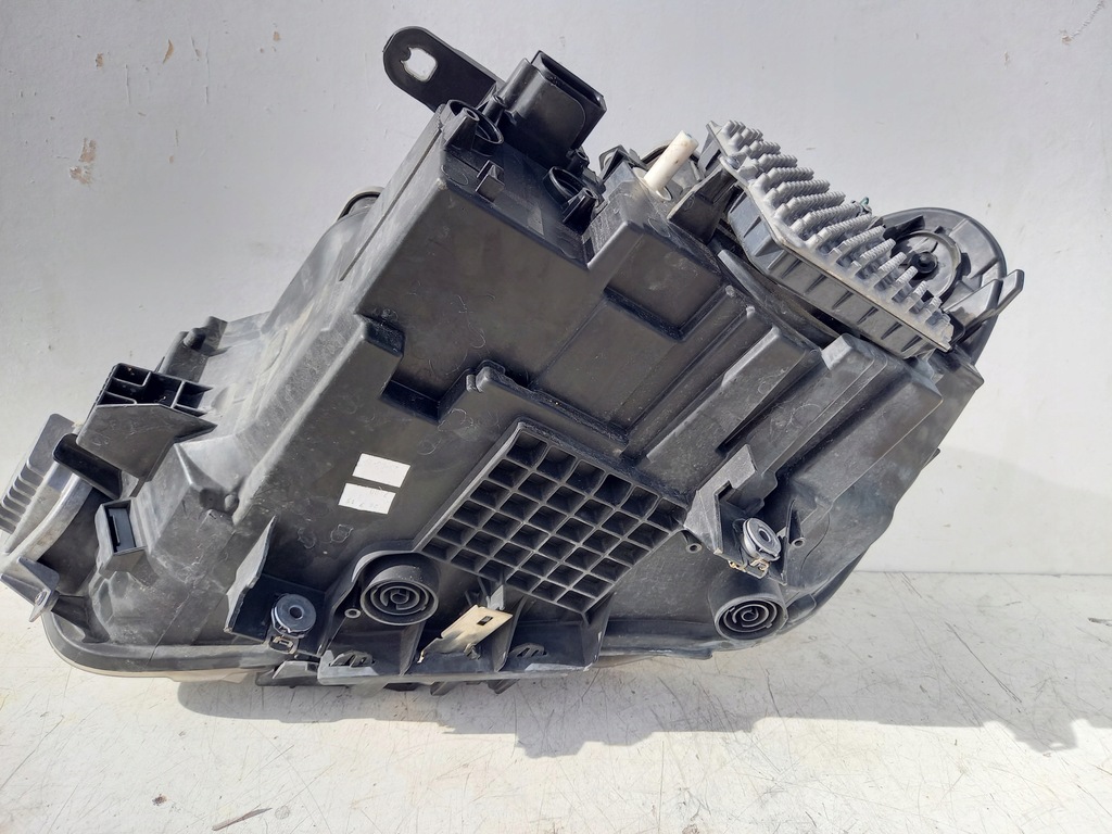 фото №7, Лампа правий перед bmw x1 f48 full led 7193708