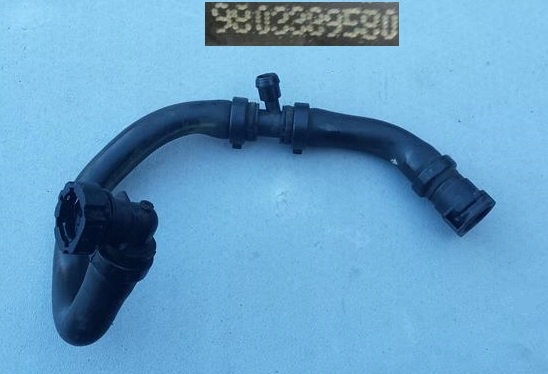 Купити Шланг труба патрубок води peugeot 3008 ii 9803389580