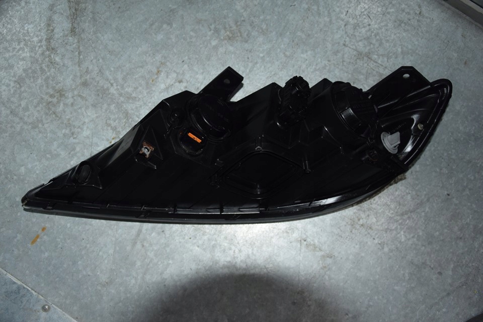 фото №4, Kia sorento ii фара лампа правый перед 92102-2p080