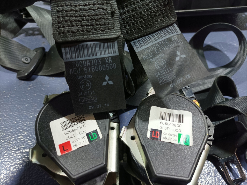 фото №8, Mitsubishi colt mk6 z30 lift подушка безопасности подушки безопасности панели консоли ремни eu