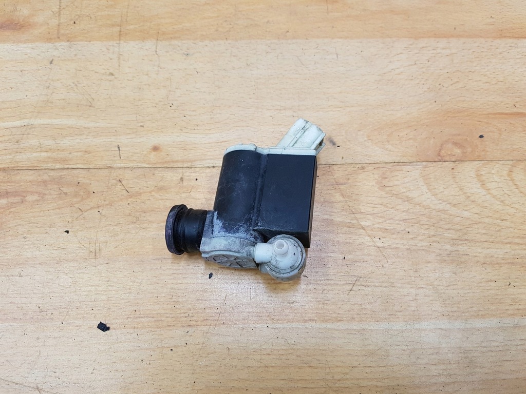 фото №1, Помпа розпилювача kia carens iv