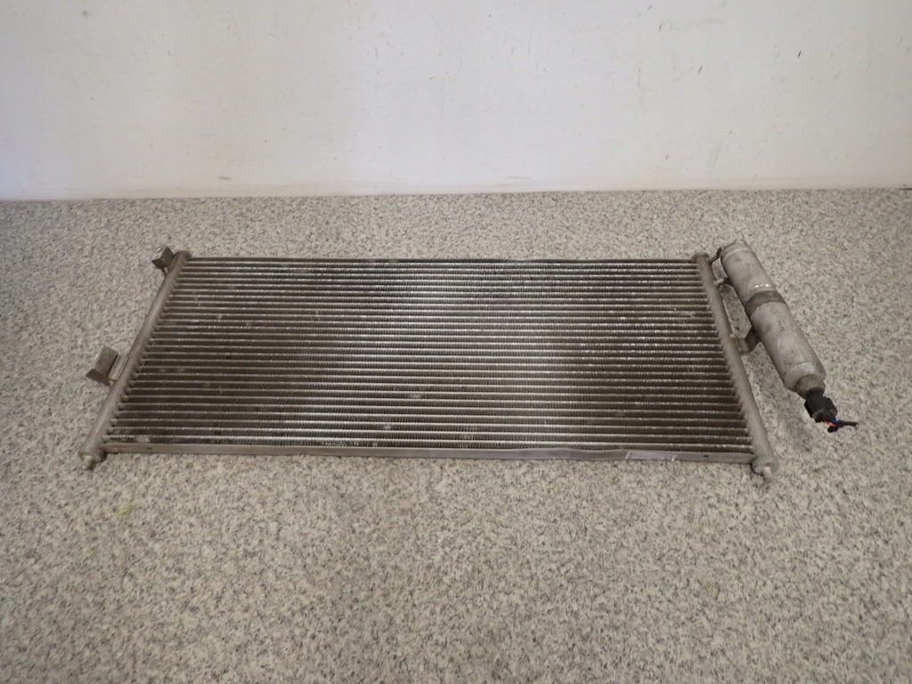 фото №4, Nissan primera p12 1.8i 02- радиатор кондиционера