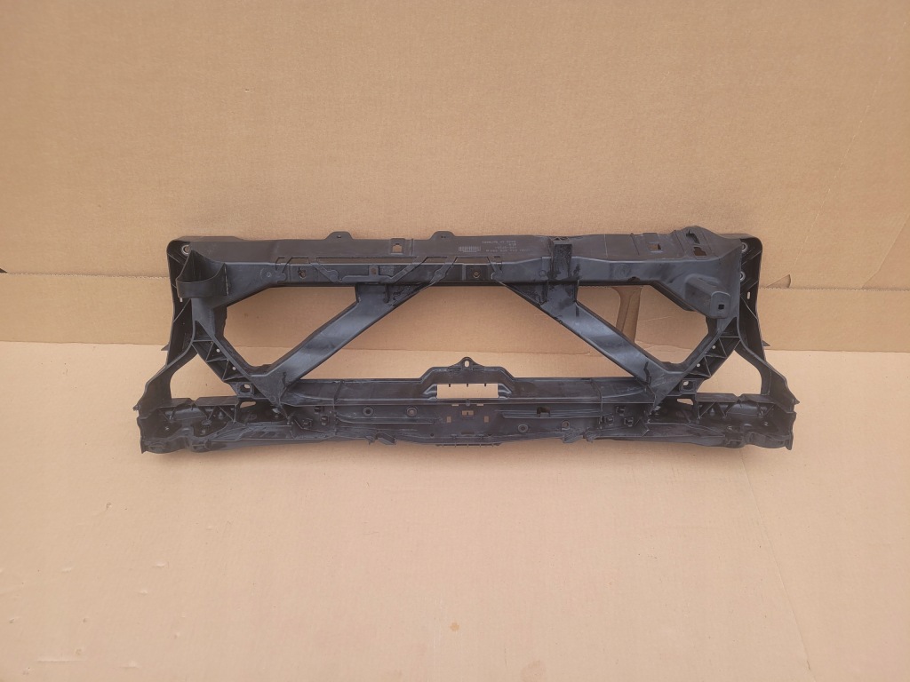 фото №1, Audi q4 e-tron pas передній підсилювач перед