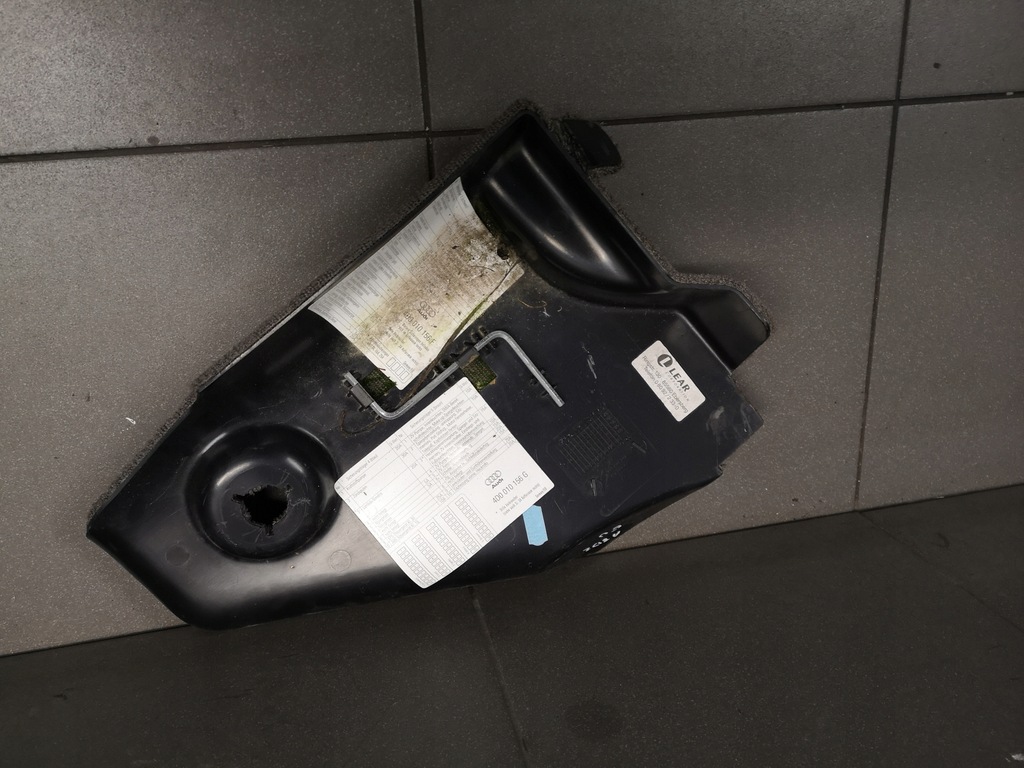 фото №7, Защита предохранителей audi a8 d2 4d1867266g