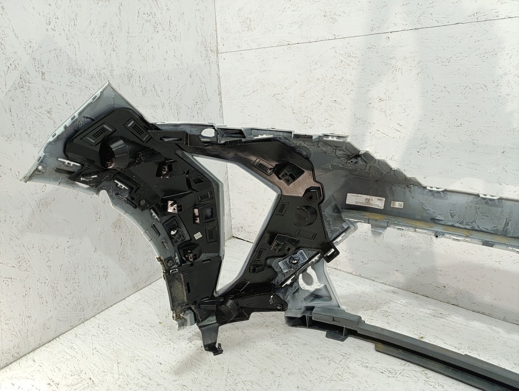 фото №16, Renault scenic v 5 e-tech бампер перед передний om super состояние!