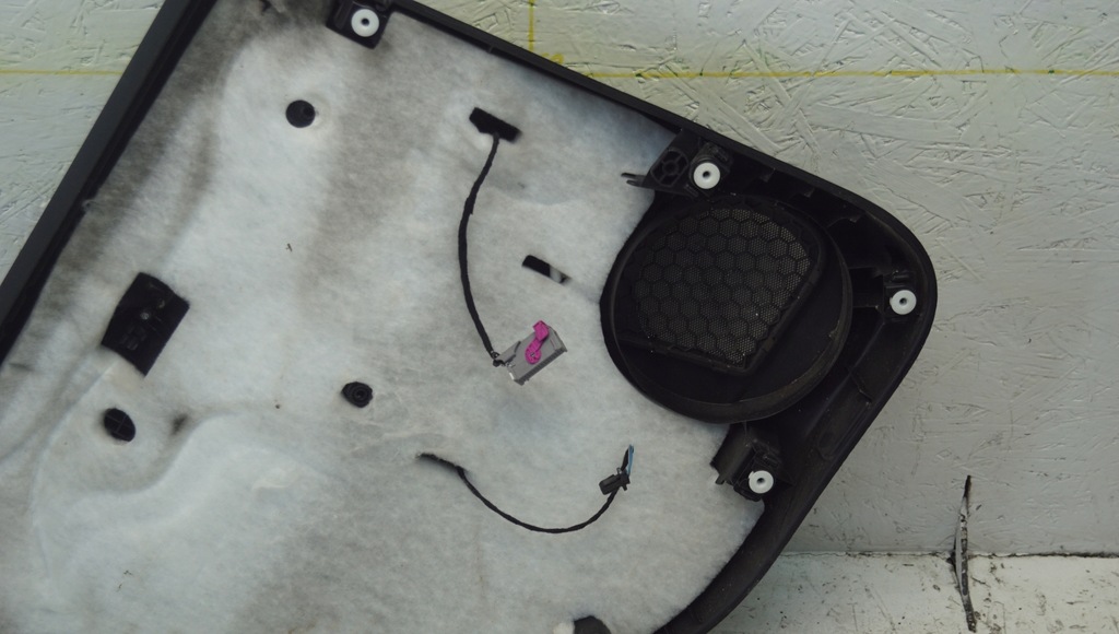 фото №13, Обшивка правый задняя audi a3 8p 5d sportback