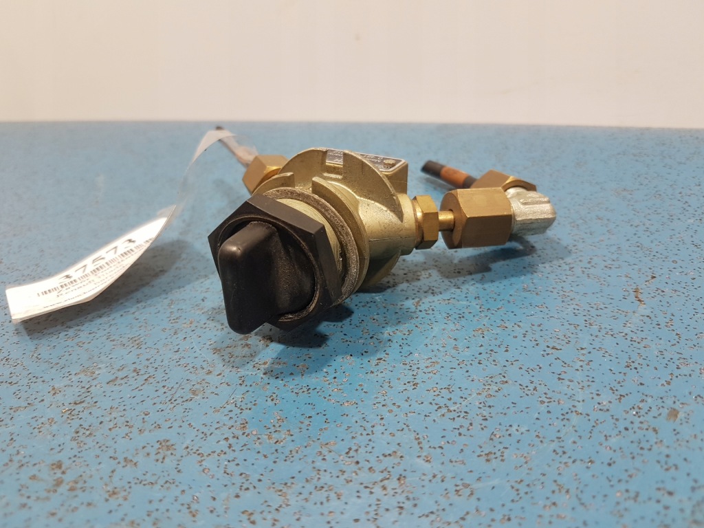 Renault iliade multiport клапан пневматичний 0481007012 в Україні