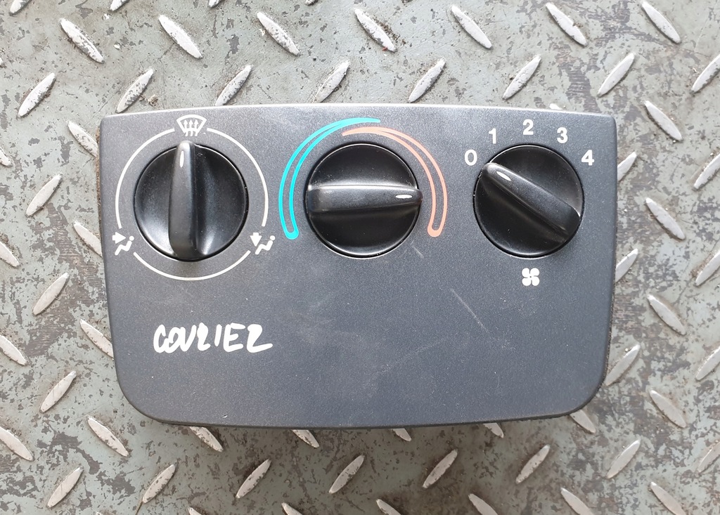 фото №1, Панель керування вентиляція ford courier