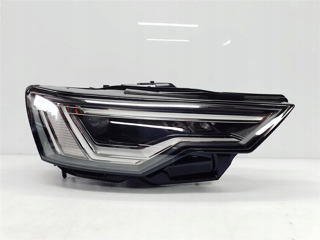 фото №1, Audi a6 c8 4k 18r+ правая лампа перед full led eu !!!