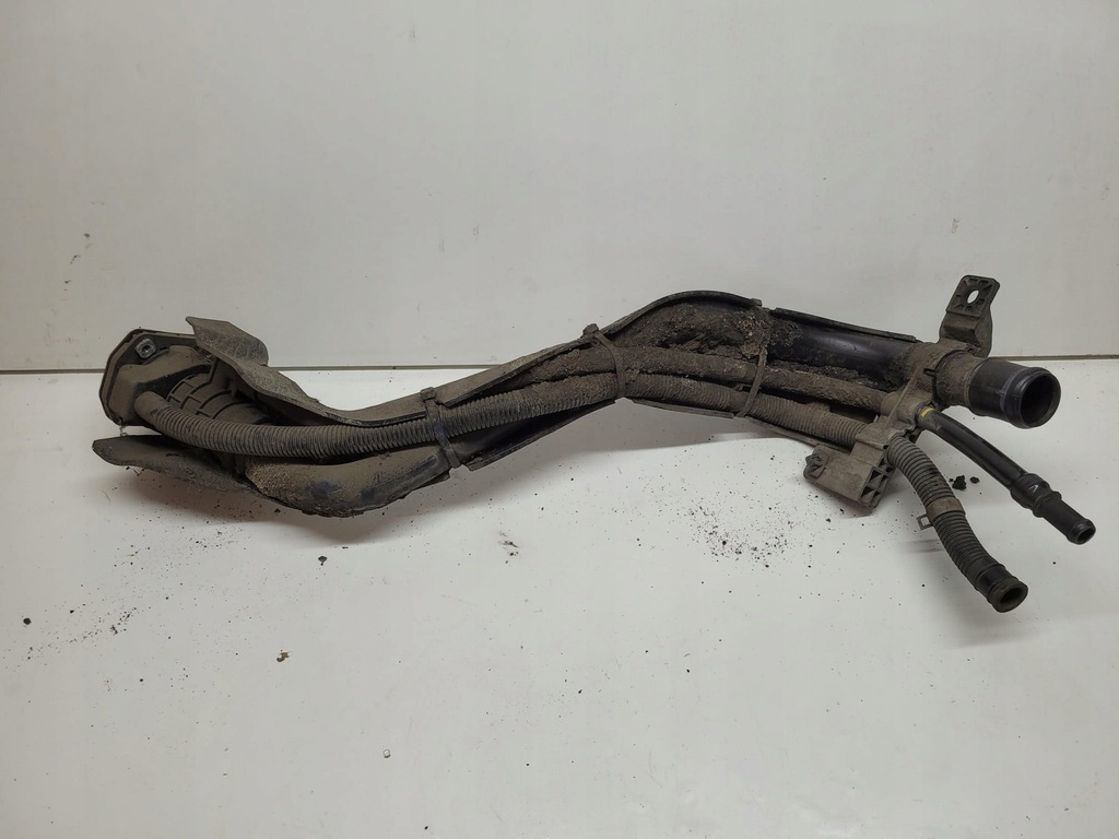 фото №1, Kia rio iv 2017- труба заливної пального