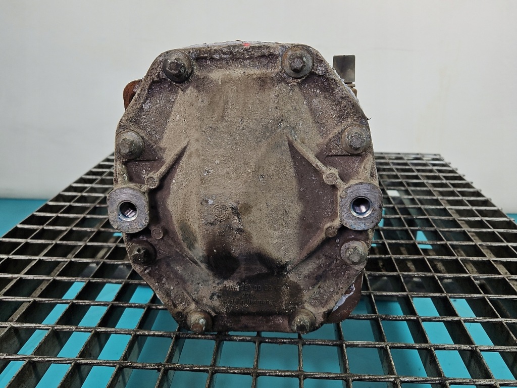 Купити Міст задній диференціал задній mercedes w203 a069173 1.8 компресор