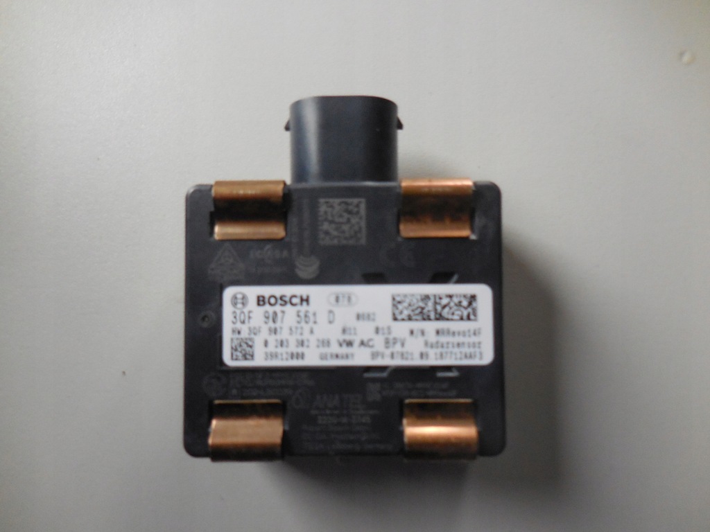 фото №1, Vw радар distronic 3qf907561d