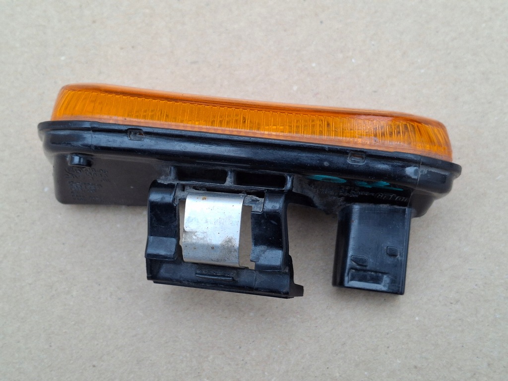 фото №9, Scania r s ngt поворотник лівий stopnic крила