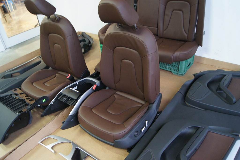 фото №4, Audi a5 8t8 lift салон сиденья заднее сиденье обивка