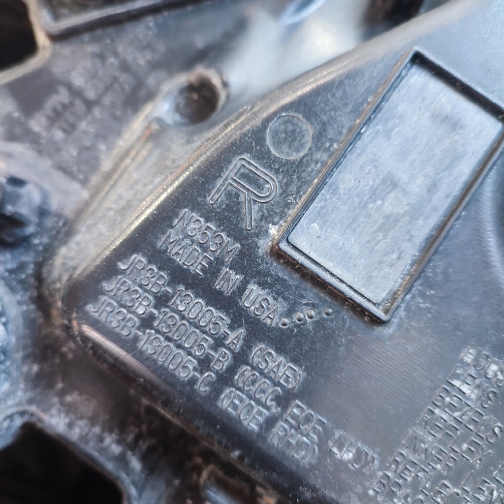 Фара правий перед ford mustang vi рестайлінг  full led європа Зі Шроту