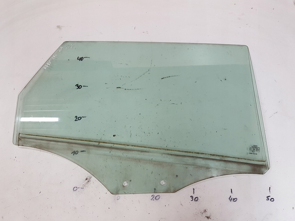 фото №1, Audi a3 8v 13r стекло дверь правая задняя sportback