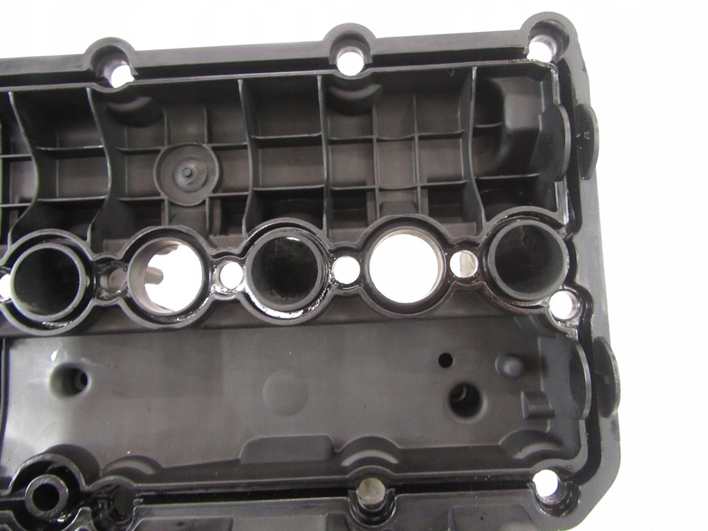 фото №13, Крышка клапанов bmw e38 e39 e46 e53 2.5 3.0 m57 167km 184km 193km 306d1