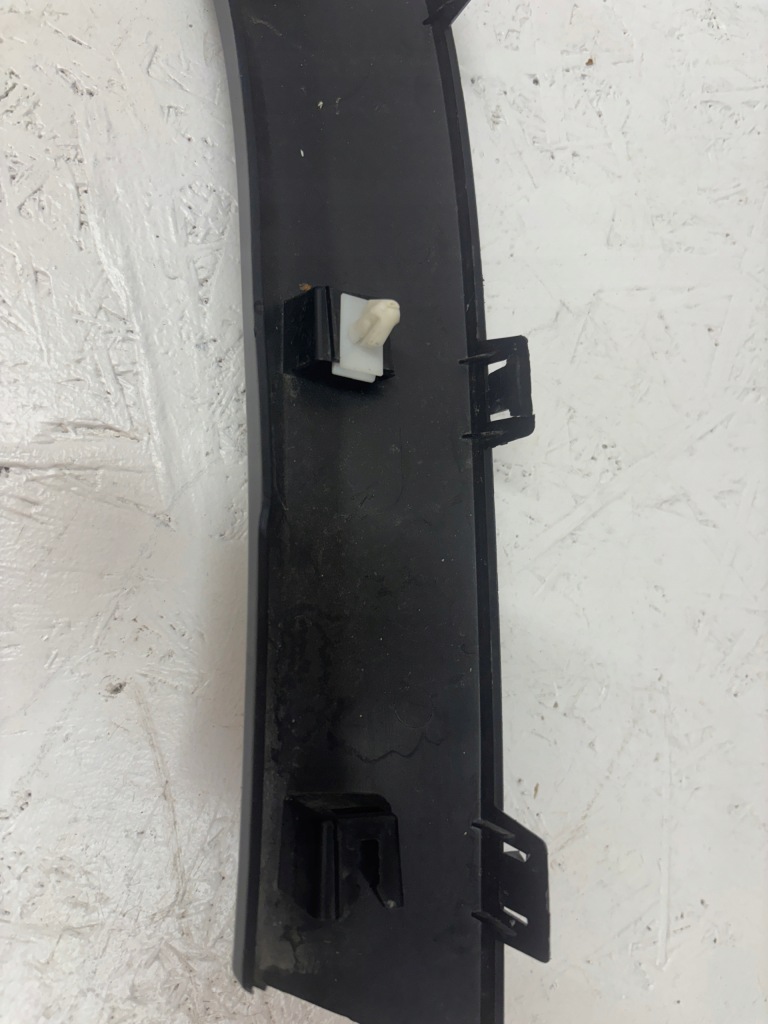 Jeep compass левая молдинг крыла перед передняя 53226937 Доставка