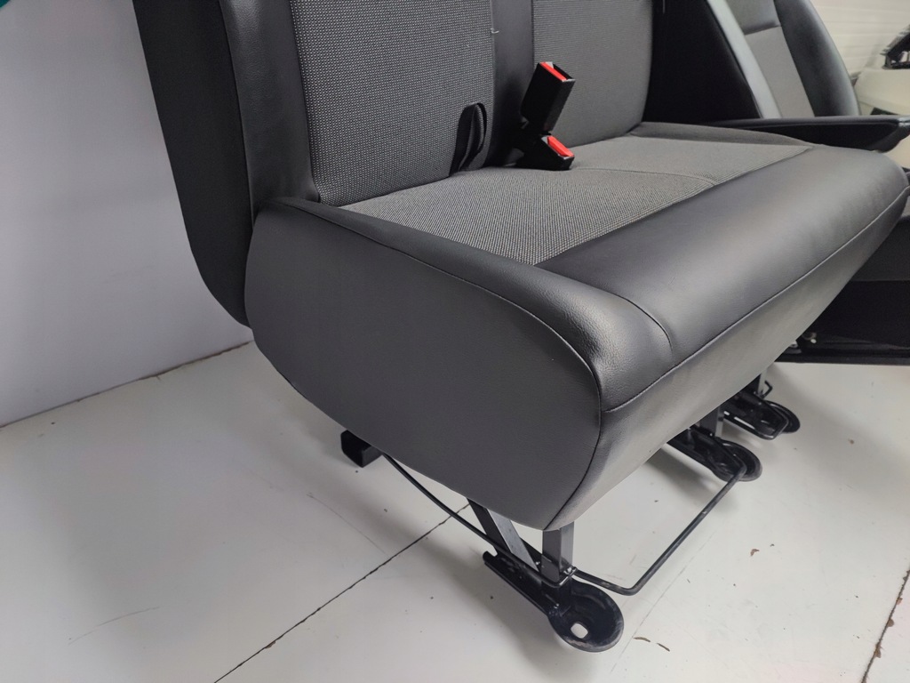 фото №8, Сиденья заднее сиденье peugeot expert iii / citroen jumpy iii / toyota proace ii