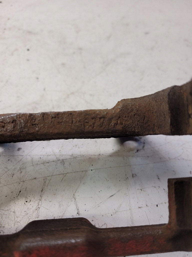 фото №5, Скоба супорт гальмівний правий задня audi a6 c6 877a