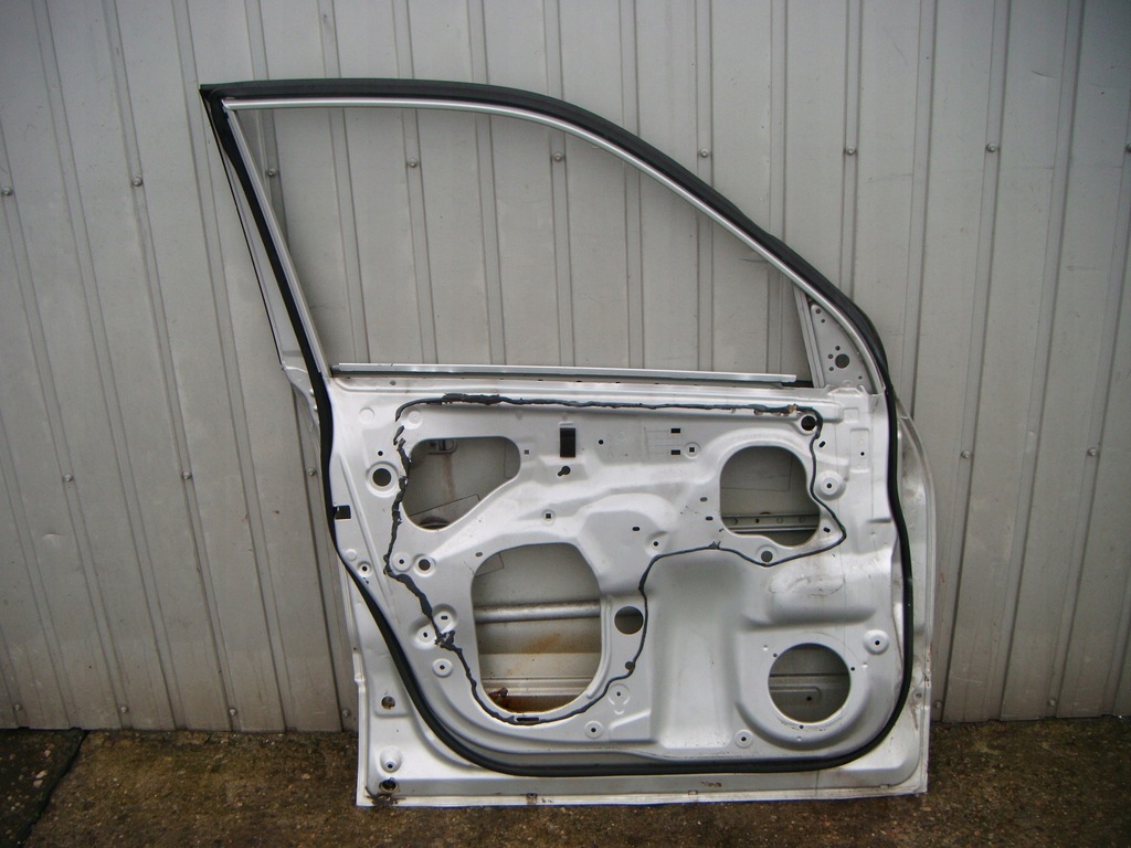 фото №8, Suzuki grand vitara ii 2 05-14 дверь левый перед