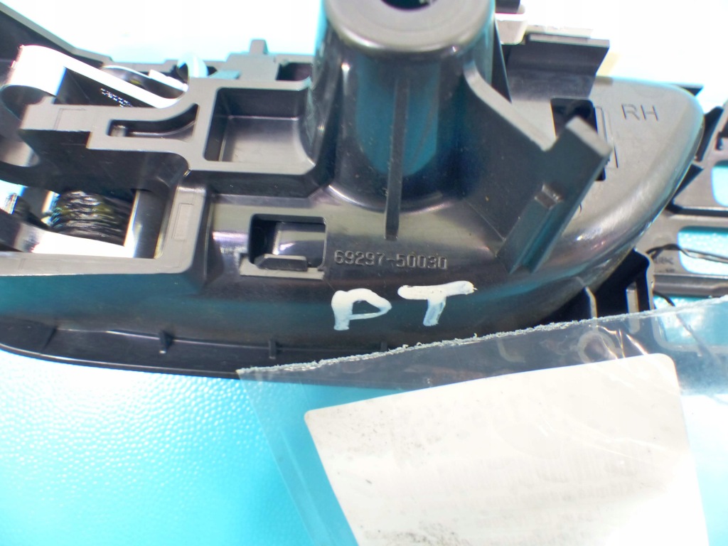 Ручка внутренняя задняя правая lexus ls iv 06-12 Оригинал