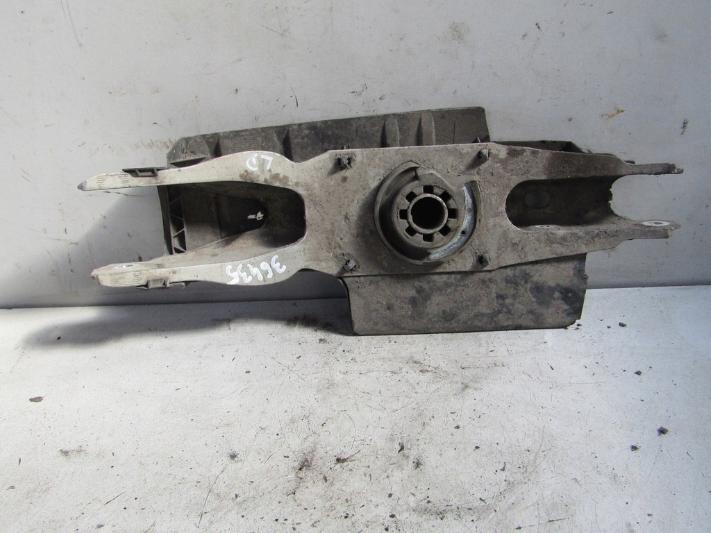 фото №1, Mercedes-benz w246 важіль задня a2463520002 лівий