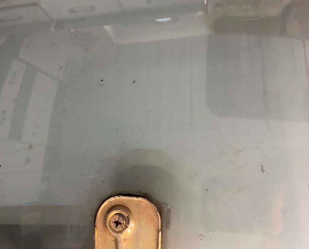 Mercedes-benz c123 купе кронштейн стекло дверь правое с Разборки