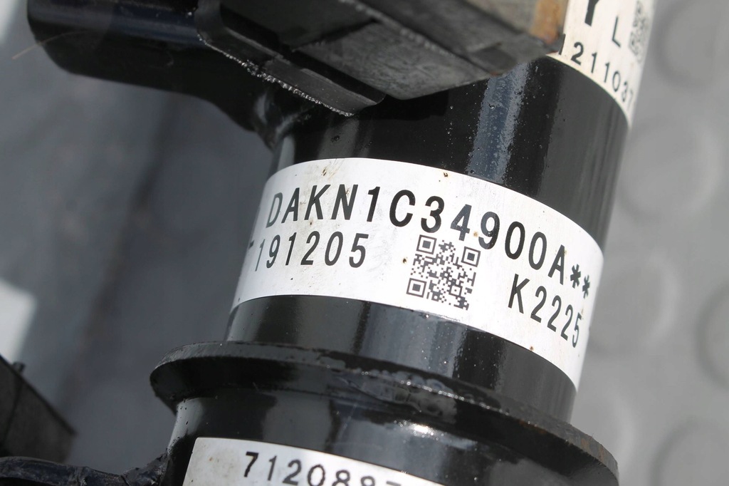 фото №11, Амортизационная стойка поворотный кулак левая рычаг тяга левый перед mazda cx-5 ii 2.2 17-