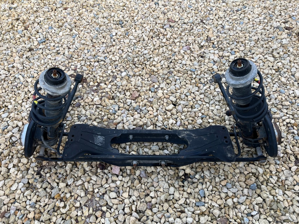 фото №4, Alfa romeo 147 156 подвеска задняя подрамник комплект