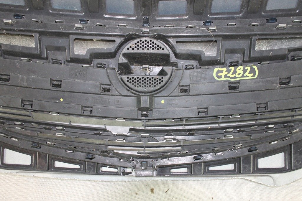 фото №12, Решётка радиатора решётка радиатора перед передняя решётка радиатора opel insignia a