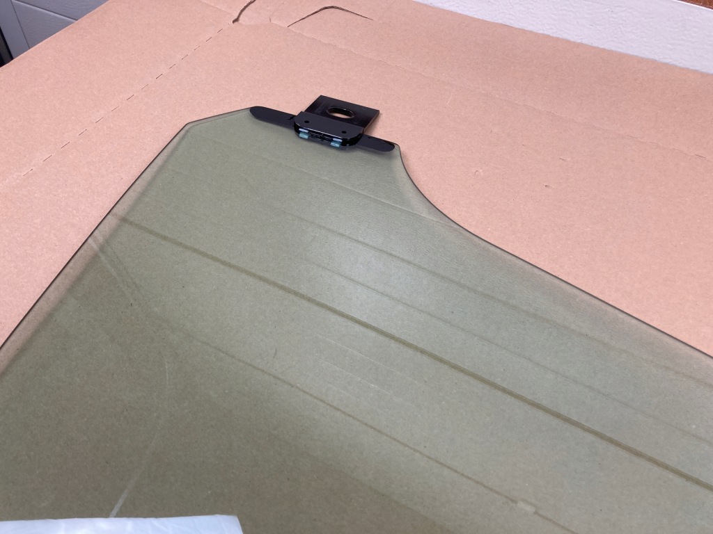 фото №9, Скло права передня tesla model x