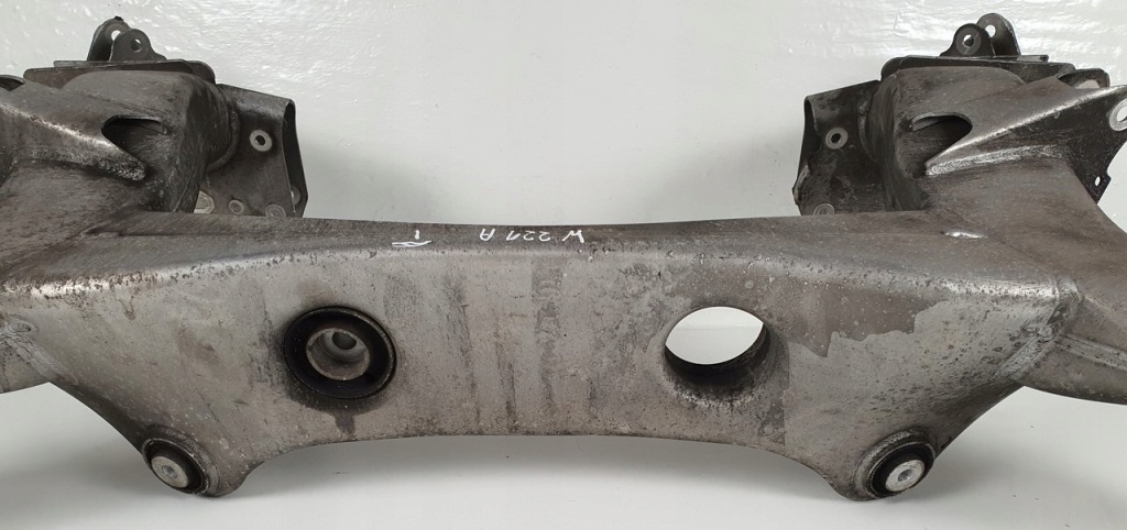 Підрамник підрамник балка поперечина задній mercedes w221 3.5 v6 Недорого