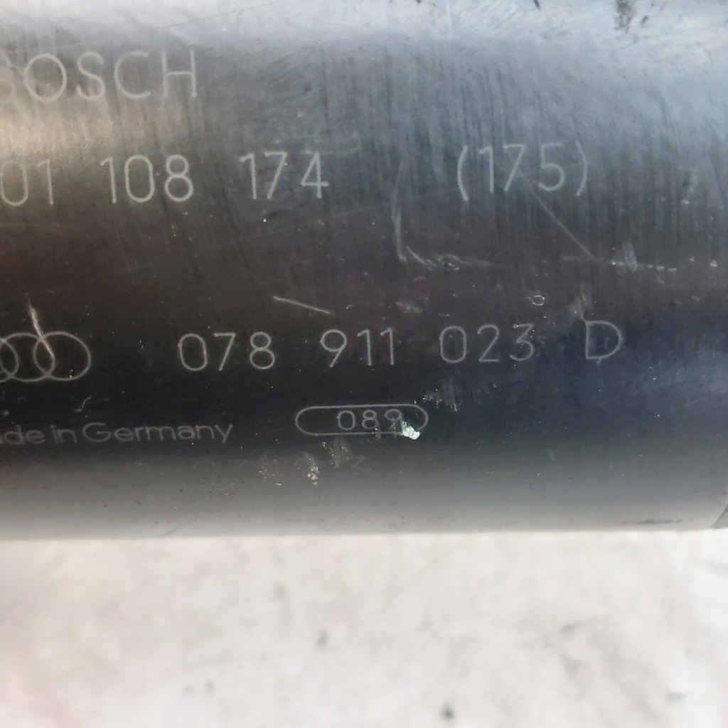 Стартер 0001108174 175 078911023d vag audi vw бензин 2.4 2.8 2.6 в Украине