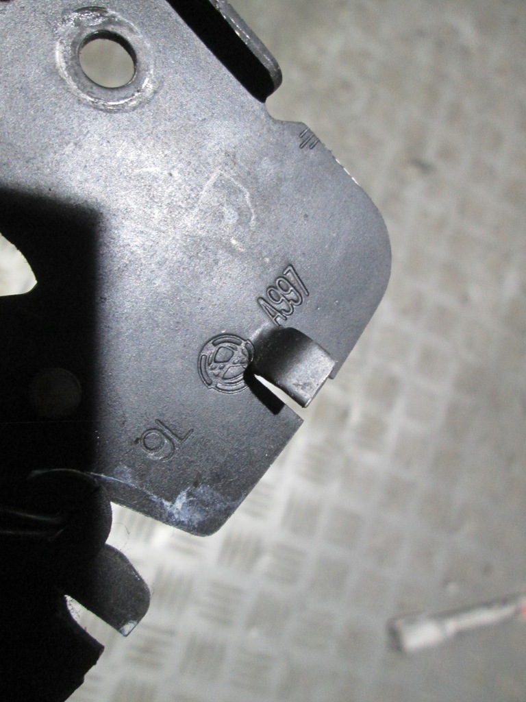 фото №4, Замок крышки багажника alfa romeo 156