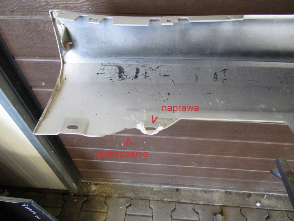 фото №10, Молдинг порог правая aston martin vantage s v12