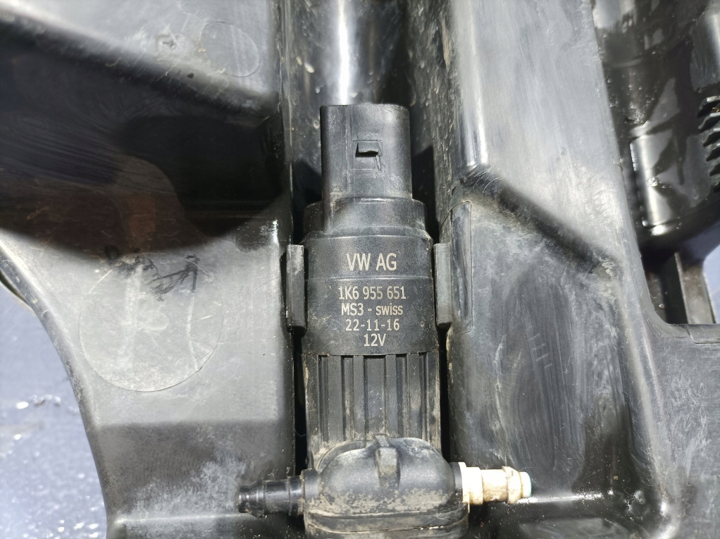 фото №6, Skoda fabia iii nj бачок помпа розпилювача 6v0955449