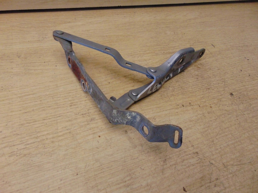 фото №2, Петля капот правый subaru legacy iv lift