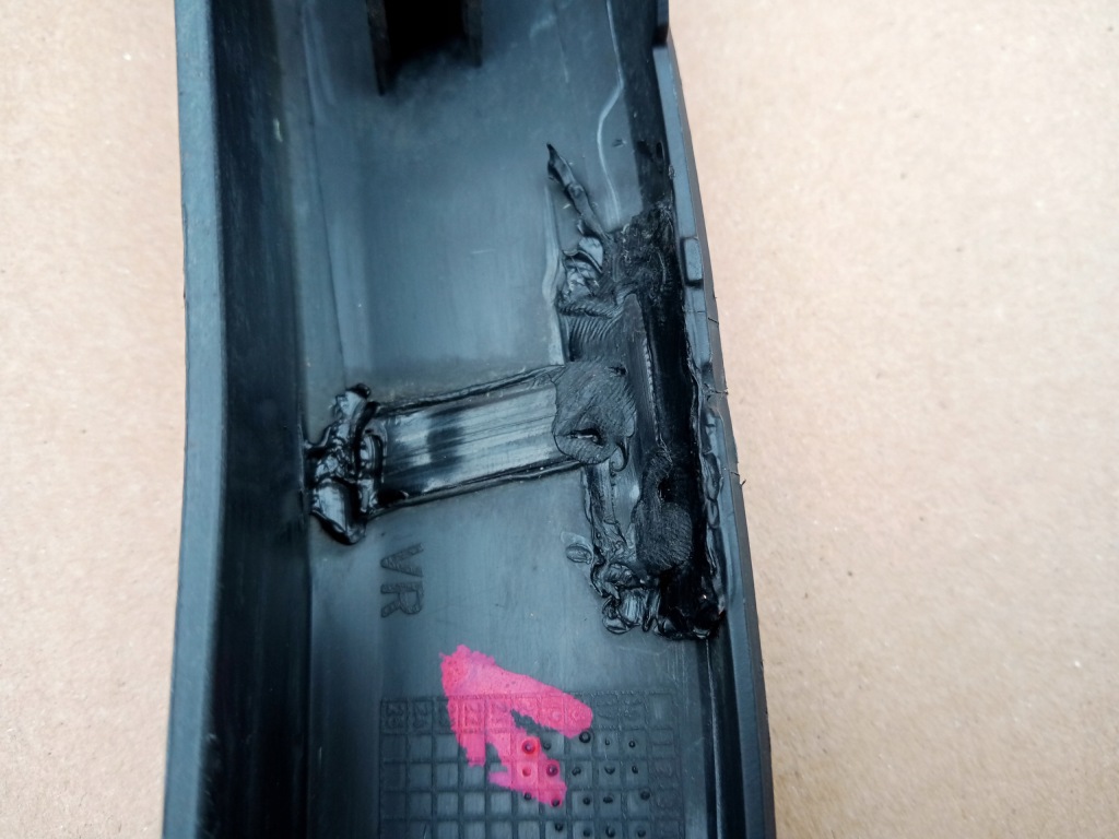 фото №14, Vw tiguan r-line права молдинг крила перед