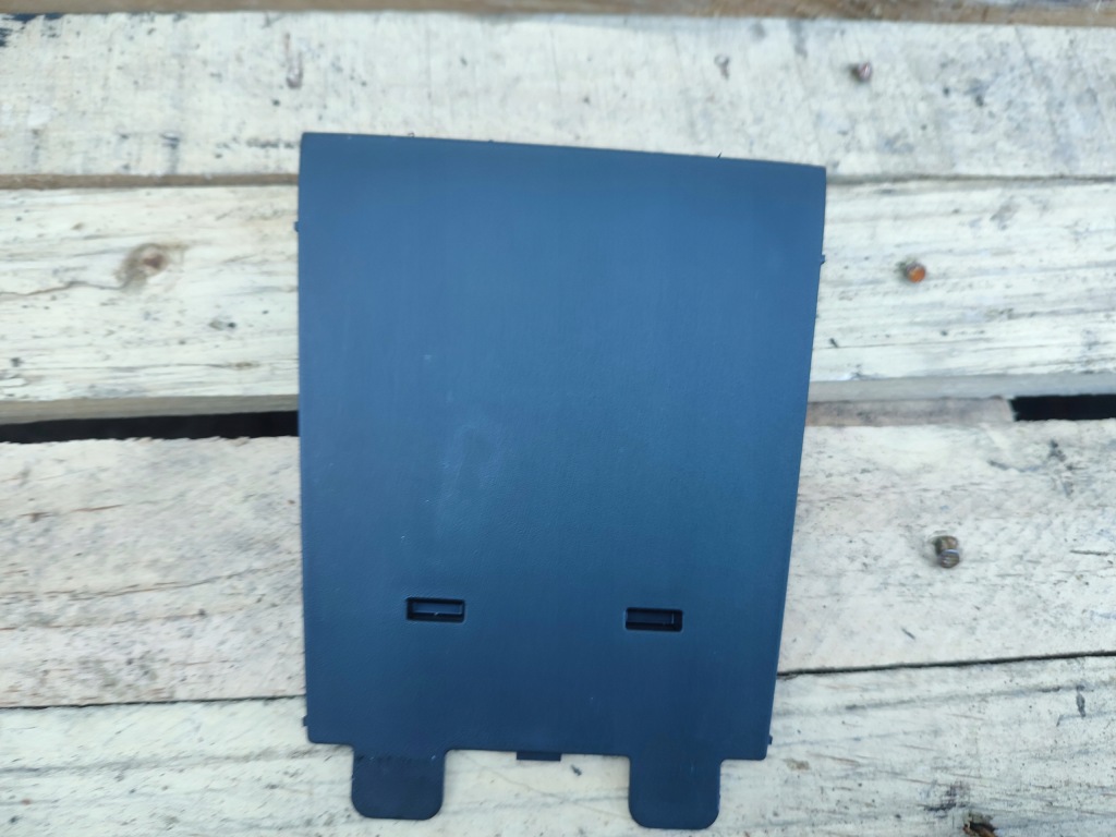 фото №1, Заглушка предохранителей opel astra j 1.4 t 13286435