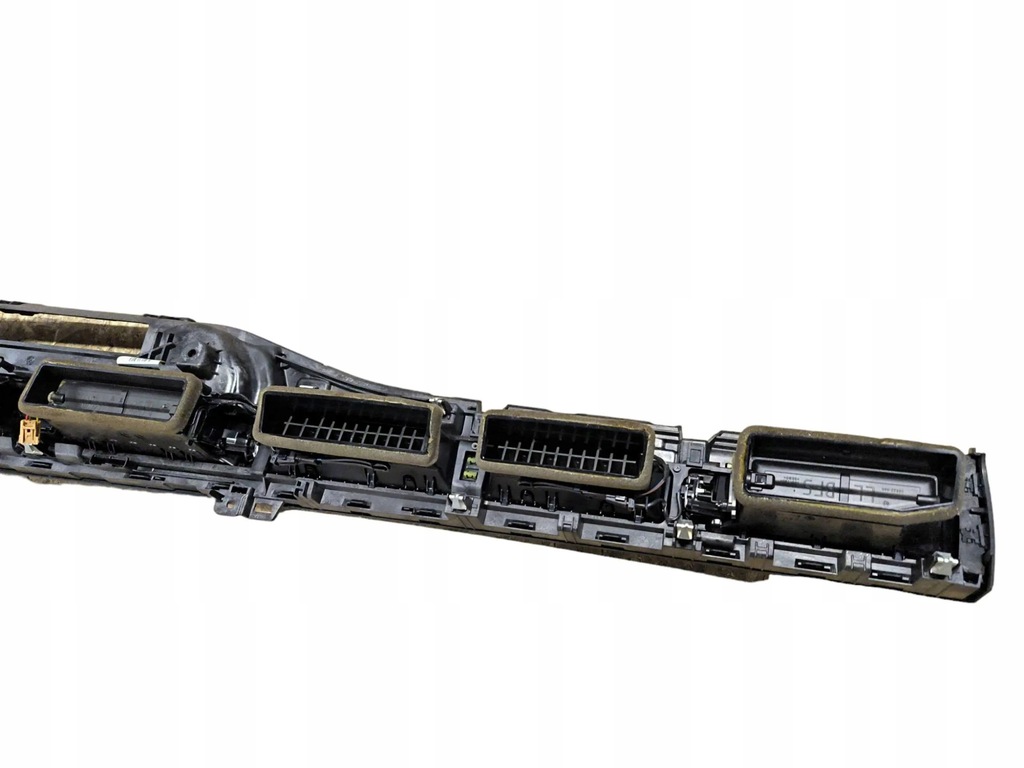 фото №6, Audi a5 2018 форсунки / ґрати середнього обдув панелі приладової панелі