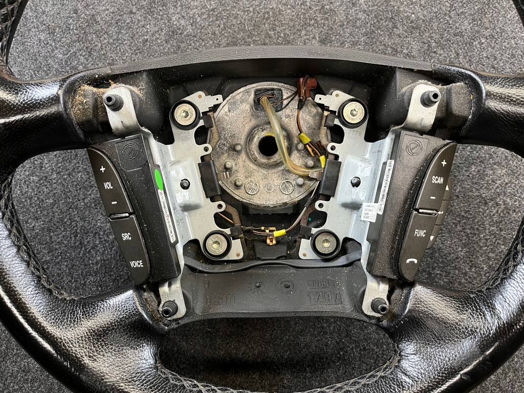 фото №9, Lancia thesis повітропровід шкіра шкіряний мультифункція подушка безпеки do обшивка