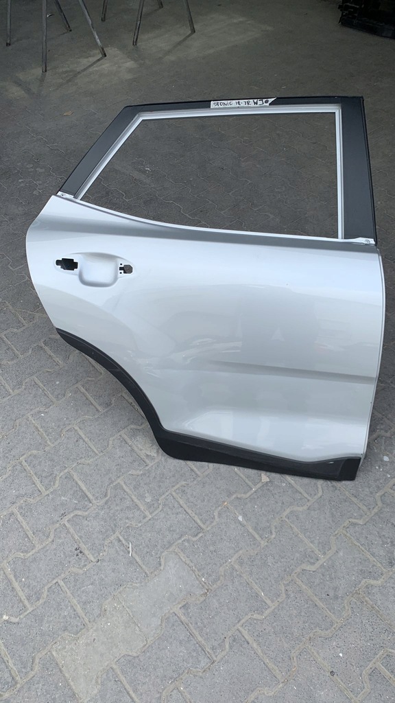 фото №1, Kia stonic 2018- дверь задние задняя правое