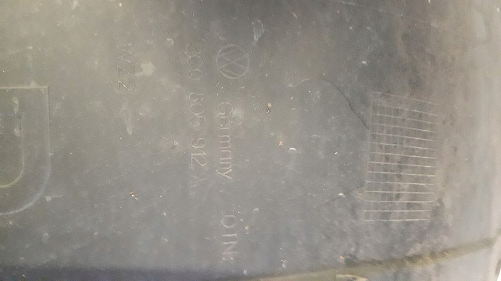 фото №6, Vw passat b6 подкрылок перед передние левая 3c0805911