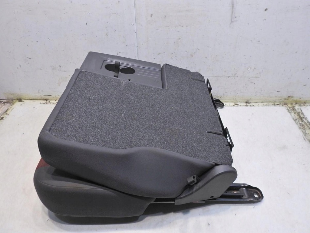 фото №7, Заднее сиденье левый задняя pas vw golf v plus