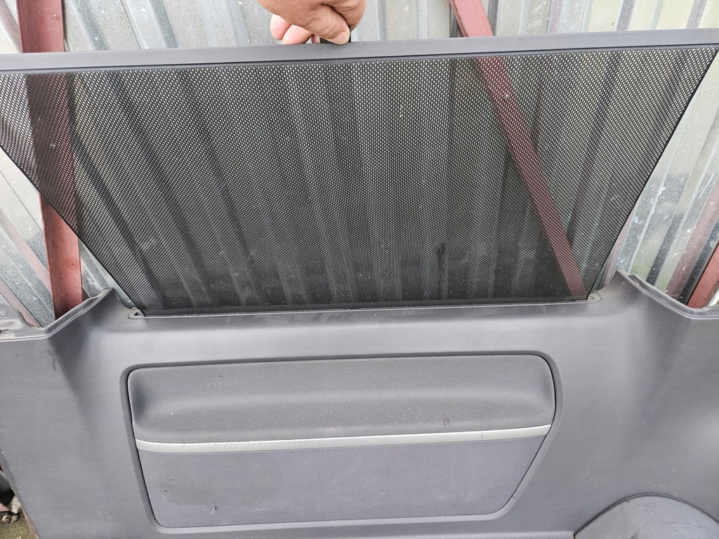 фото №6, Обшивка правий задня шторка vw t5 multivan