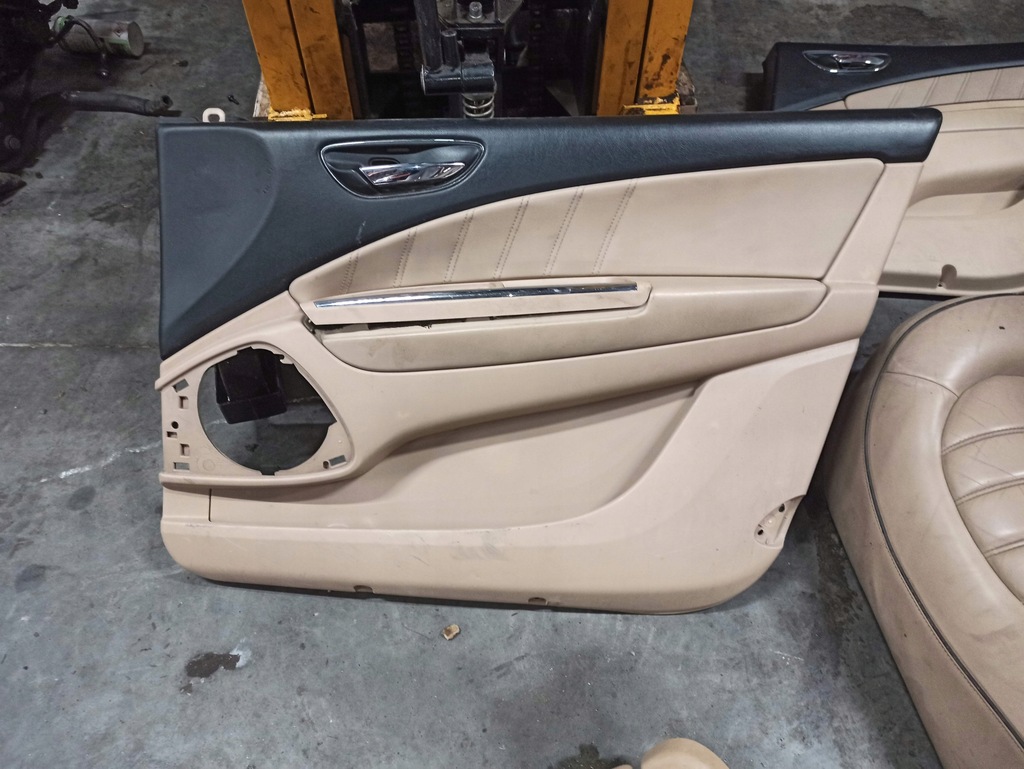 фото №10, Lancia delta iii комплект сидений заднее сиденье обшивки сиденья кожа beż budyń