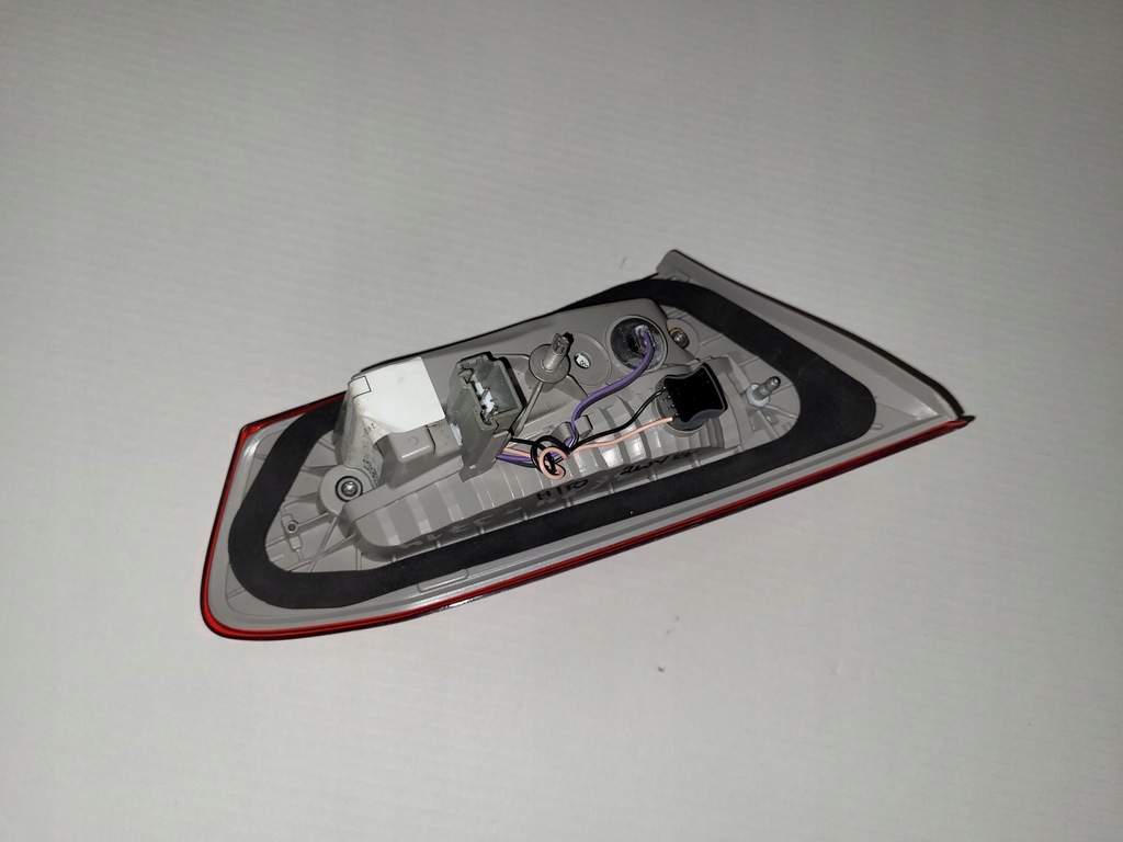 фото №4, Ford focus mk4 лампа задняя задняя крышка багажника