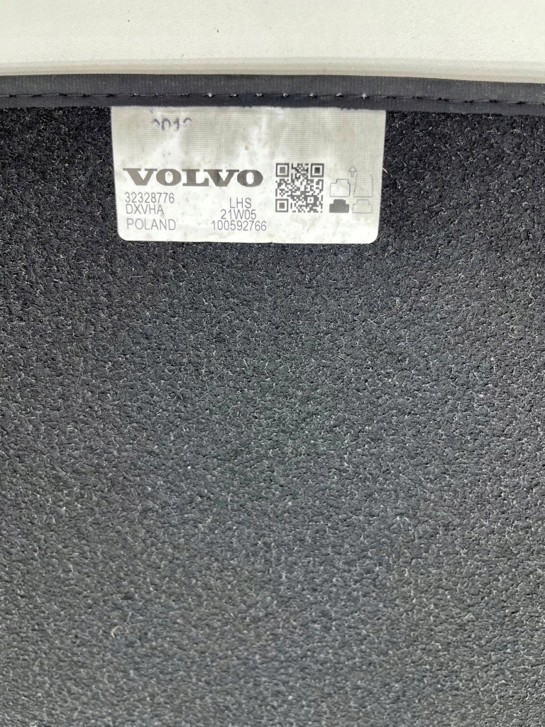 Купить Volvo xc40 коврики велюровые комплект 32328775